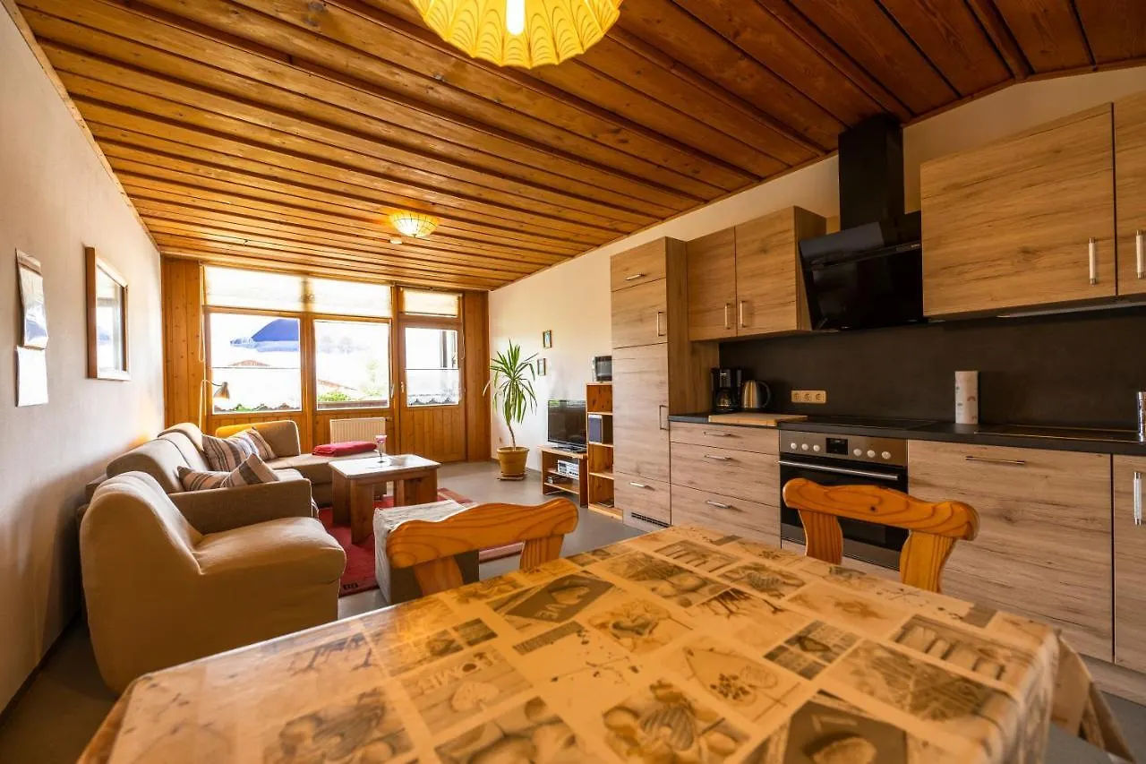 Ferienwohnung Haus Inge Moosbach  Apartamento